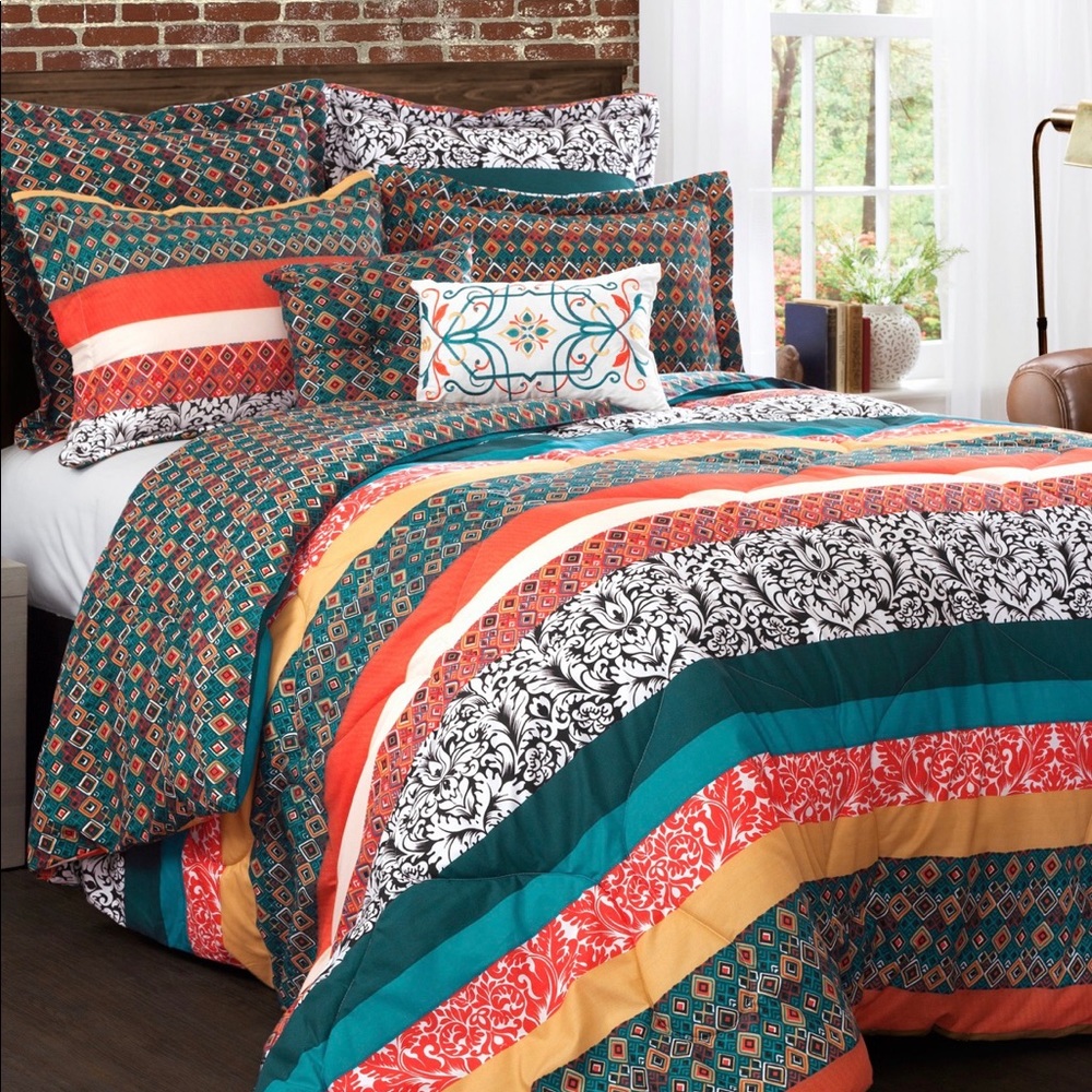 Comforter set, comforter, 2 shams 2 pillows